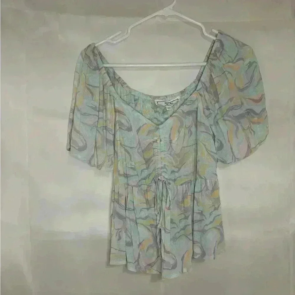 New with tags, womens size large boho shirt, #F258